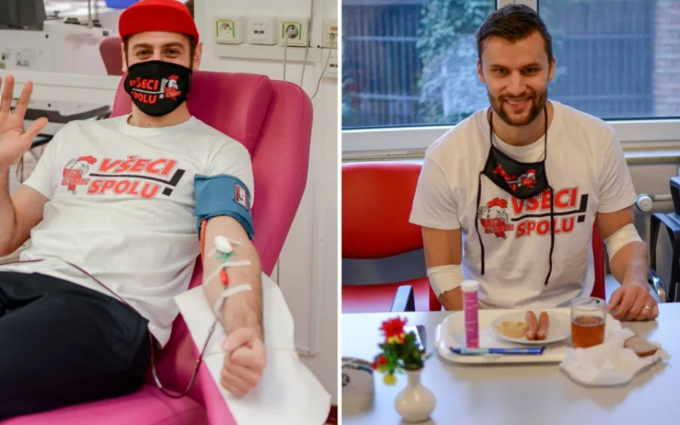 Olomoučtí hokejisté kápli božskou červenou. Své fanoušky vyzývají k darování krve