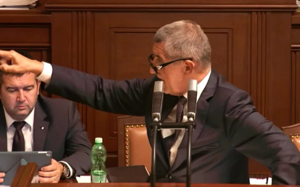 Deza a Bečva? Nechte si změřit IQ, kritizoval Babiš Bláhu. Jste nechutná, řekl Richterové
