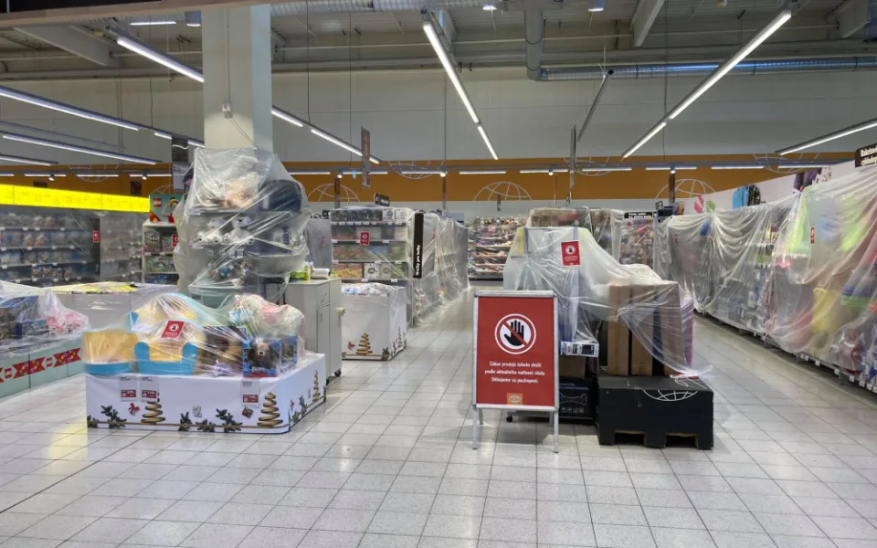 Hypermarket Globus