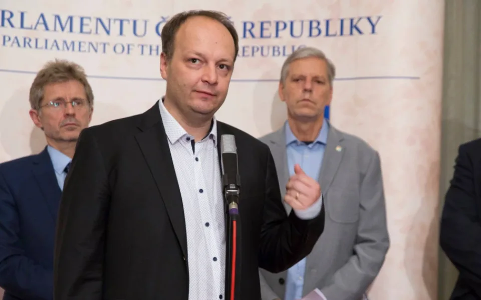Václav Láska o poštvávání lidí „mocnými“, V4 i korupci za Babiše: V Evropě nevídané