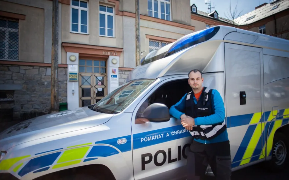 Mám dobrý pocit, když objevím stopu vedoucí k odhalení pachatele, říká kriminalistický technik Jiří Černěnko