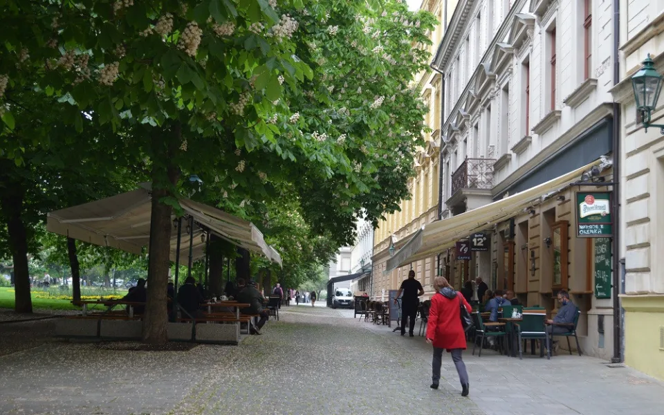 Kontrola testování a očkování na zahrádkách nebude proveditelná, říká restauratér