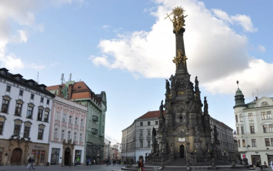 635x285-1512466526-olomouc-sloup-nejsvtjsi-trojice-unesco2009u