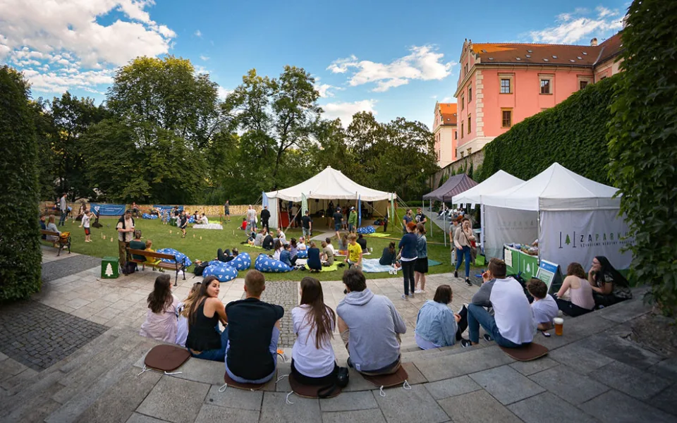Letní festival v parkánu olomouckého konviktu