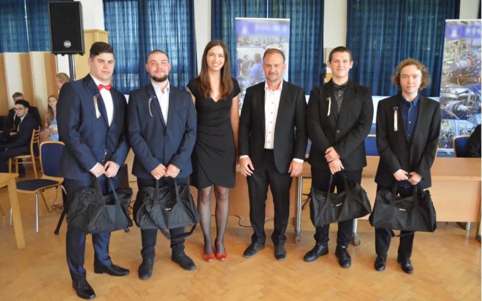 Studenty přitahuje špičková strojařina v letecké výrobě