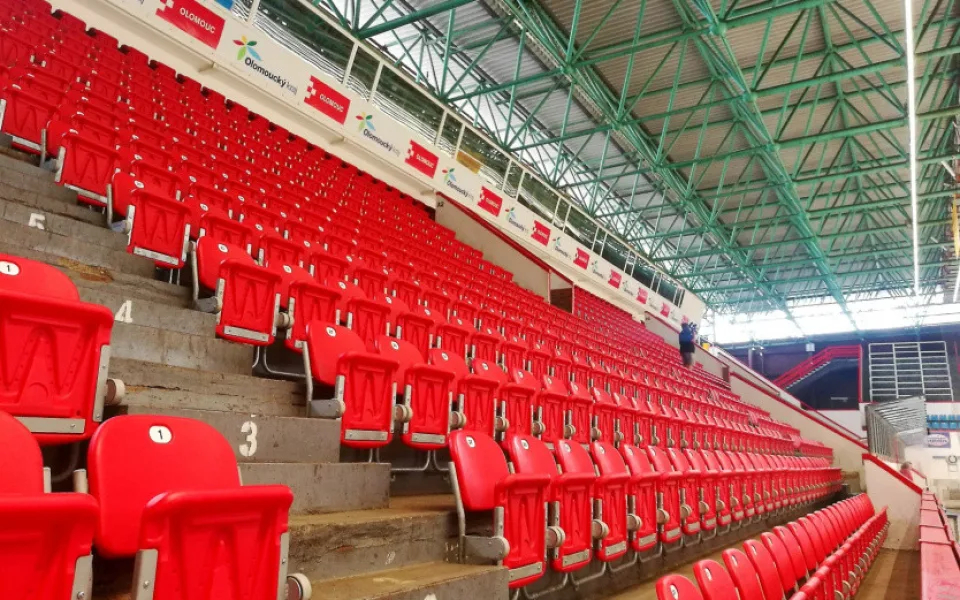 103-zimni-stadion