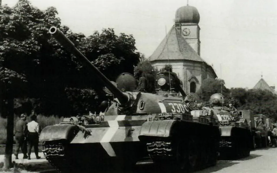 1968
