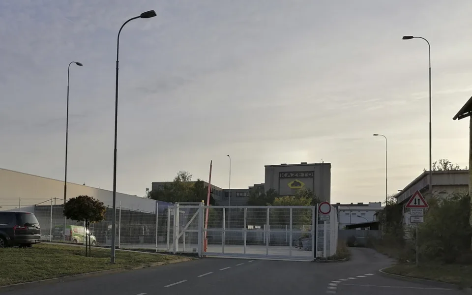 Část areálu firmy Kazeto v Přerově se má podle plánu investora změnit v nákupní centrum