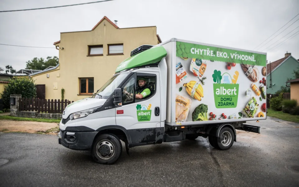 Po Brně rozšířil Albert online prodej potravin i na Olomouc a otevřel nové distribuční centrum