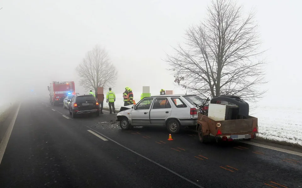 Policisté na tahu mezi Olomouci a Šternberkem řešili dvě velmi podobné nehody