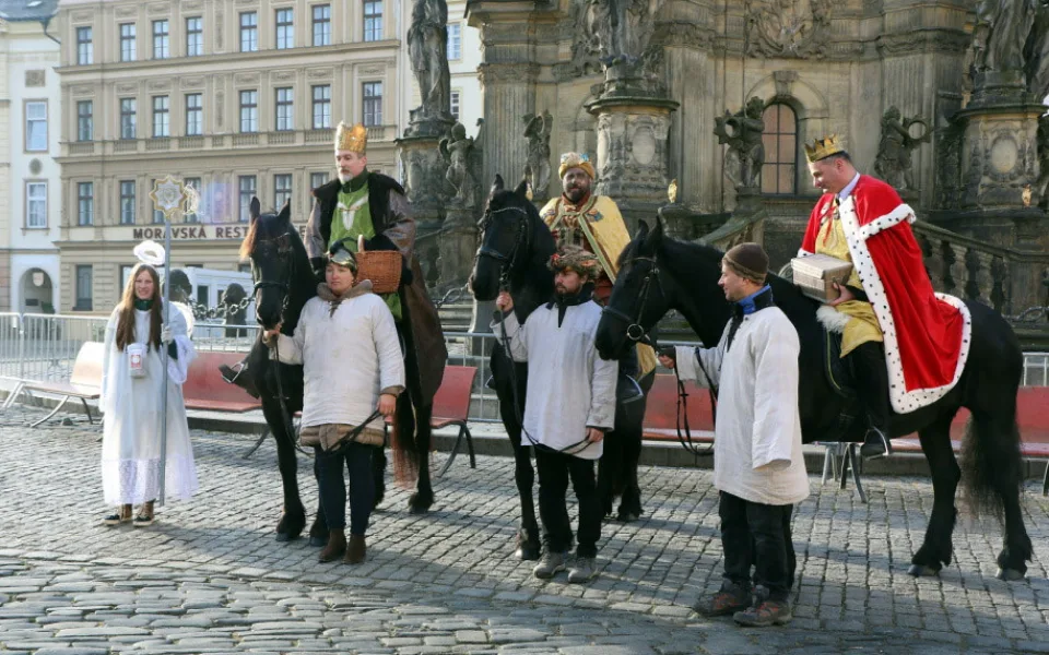 Tříkrálová sbírka na olomouckém Horním náměstí v roce 2020