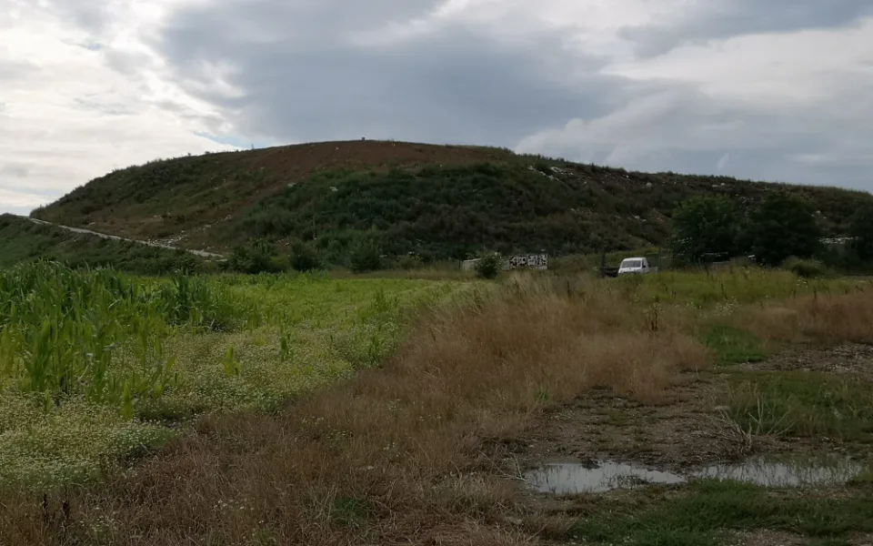 Skládky se zaplňují a spalovny to hned nezachrání. Zbavit se odpadu bude dražší