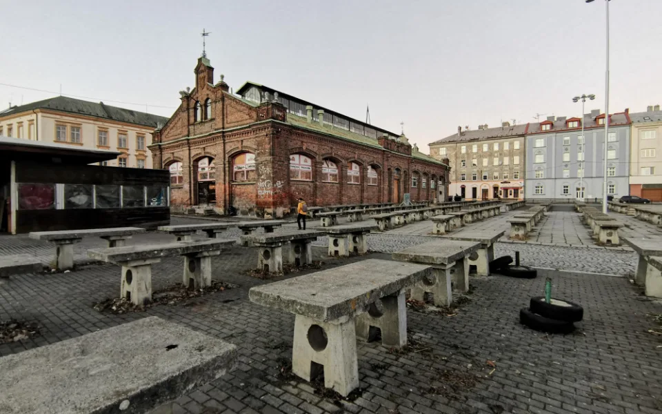 Olomouckou tržnici přebírá Výstaviště Flora. Zelné trhy budou pokračovat