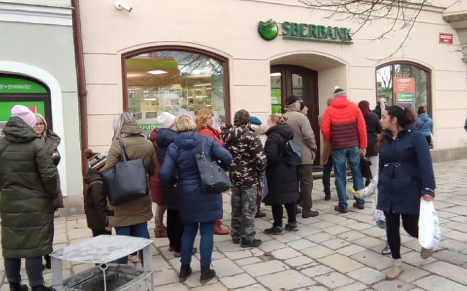 size3-16461430789442-152-komentar-vklady-klientu-na-uctech-koncici-sberbank-jsou-pojisteny-hypoteky-se-museji-dal-splacet