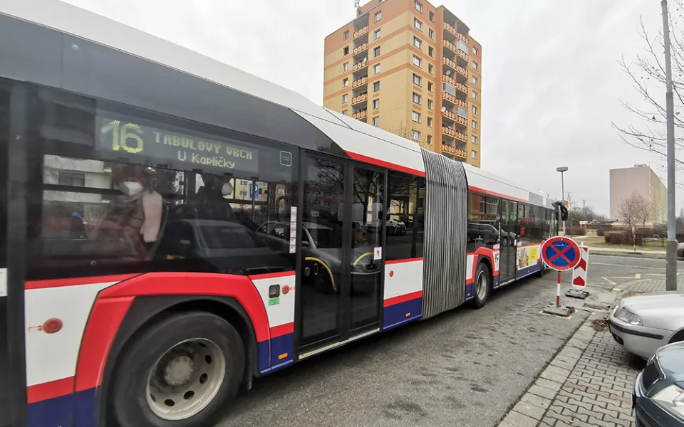 Nafta až za dvojnásobek? Olomoucký dopravní podnik hledá s městem řešení