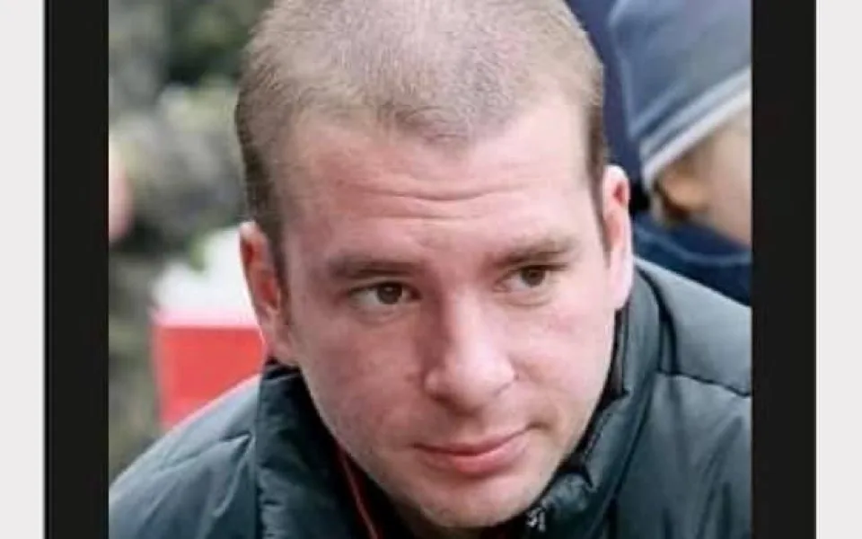 Obec Prosenice vyhlásila sbírku pro rodinu oblíbeného strážníka, který náhle zemřel