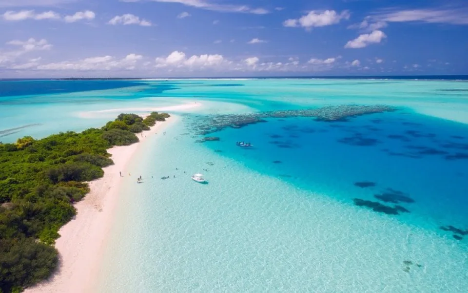 size3-maldives-1993704_960_720