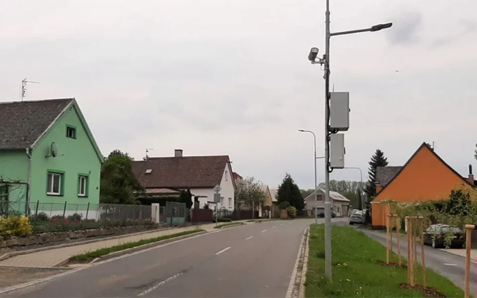 Nový stacionární radar ve šternberské místní části Krákořice