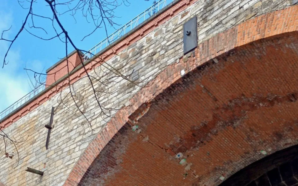 Na nejstarší z hranických viaduktů se vrátí vlaky. Unikátní památku čeká rekonstrukce