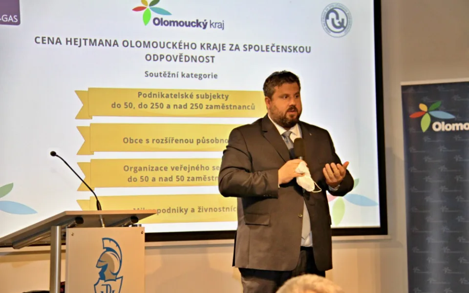Jan Šafařík: Chovat se odpovědně se vyplácí firmám i obcím