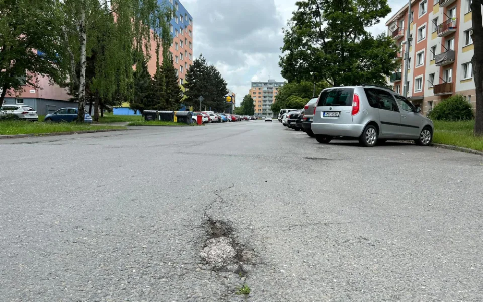 Třída Svornosti projde přestavbou, parkovat se už nebude šikmě ale kolmo