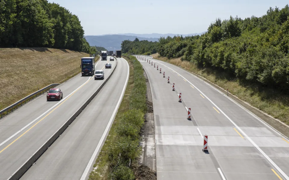 Dálnice D35 u Velkého Újezdu prošla přestavbou za 188 milionů korun