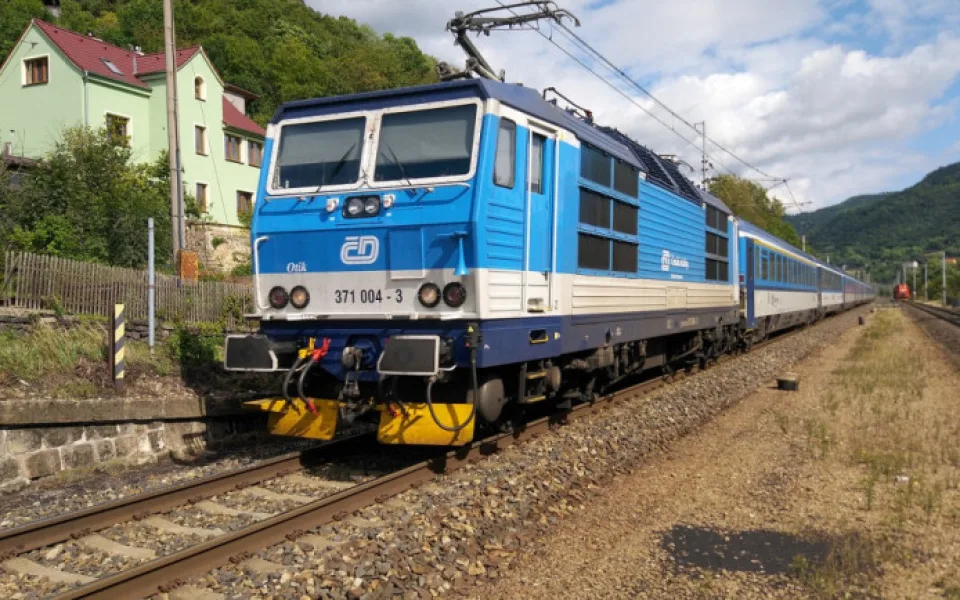vlaky_hl