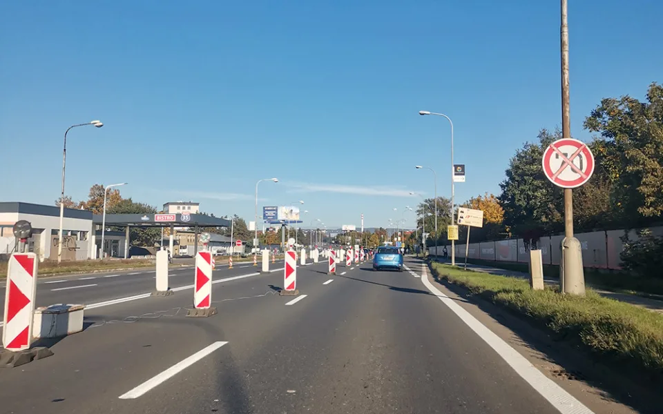 Pozor na kolony. V Olomouci začaly opravy kilometrového úseku estakády