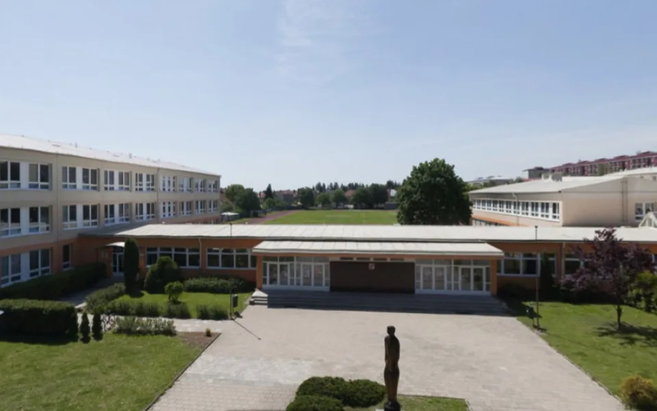 skola