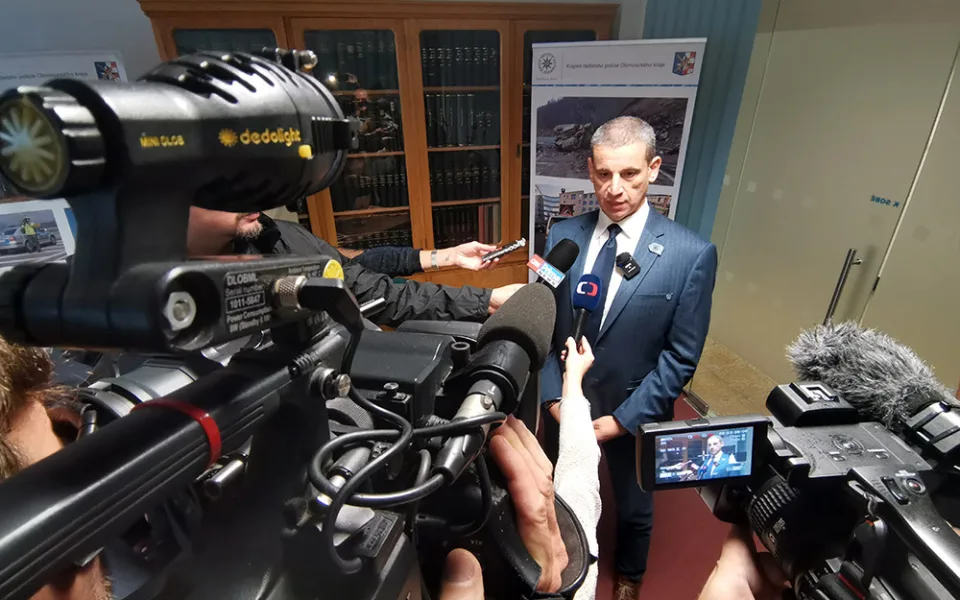 Vedoucí krajských kriminalistů Jan Lisický na tiskovém brífinku