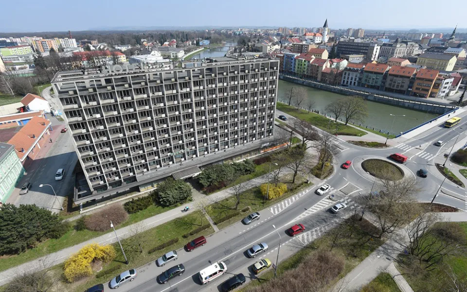 Opuštěný hotelový dům Strojař nedaleko centra Přerova