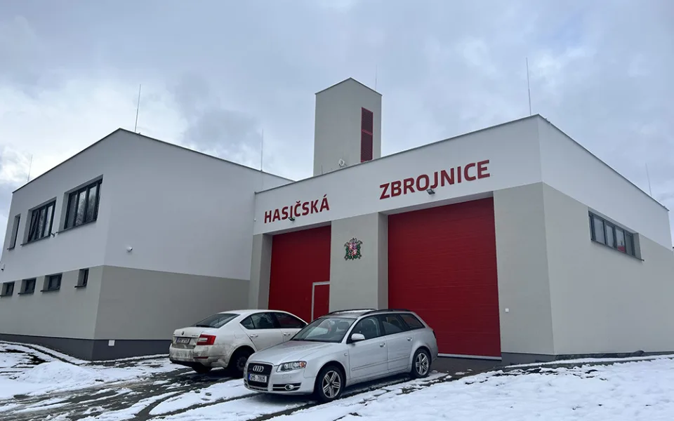 Dobrovolní hasiči z Jeseníku vyhlížejí stěhování. Moderní zbrojnice je hotová