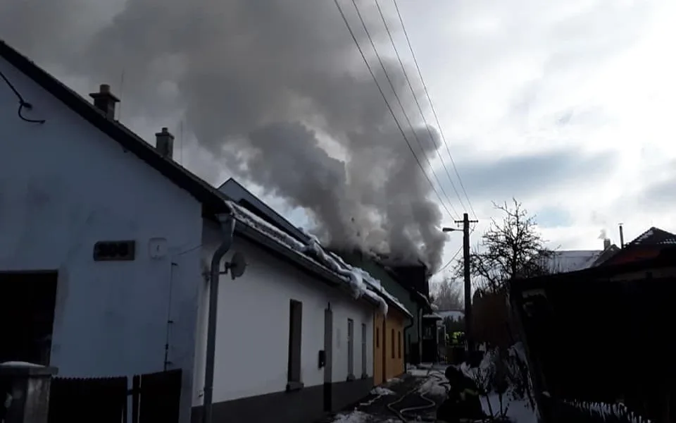 Požár domu v Jívové