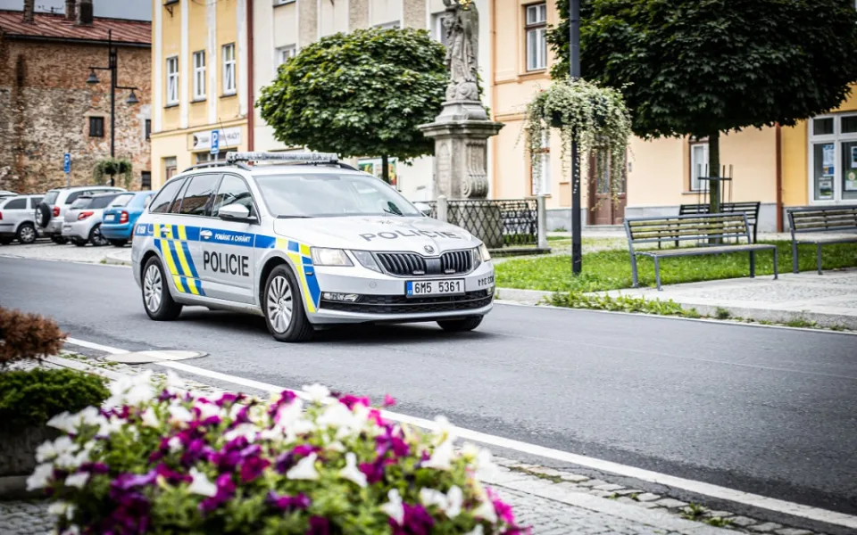 Noví policisté ve Zlatých Horách získávají městský byt