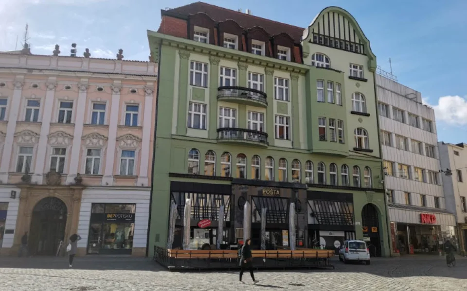 POLITICKÁ KORIDA: Měla by Olomouc usilovat o budovu pošty na Horním náměstí? Jaké je pro ni využití?