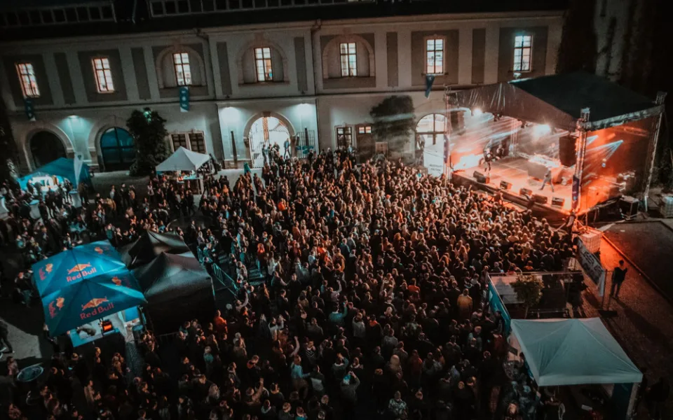 V Olomouci dnes začíná tradiční studentský svátek majáles. Králem bude herec a režisér Miroslav Krobot