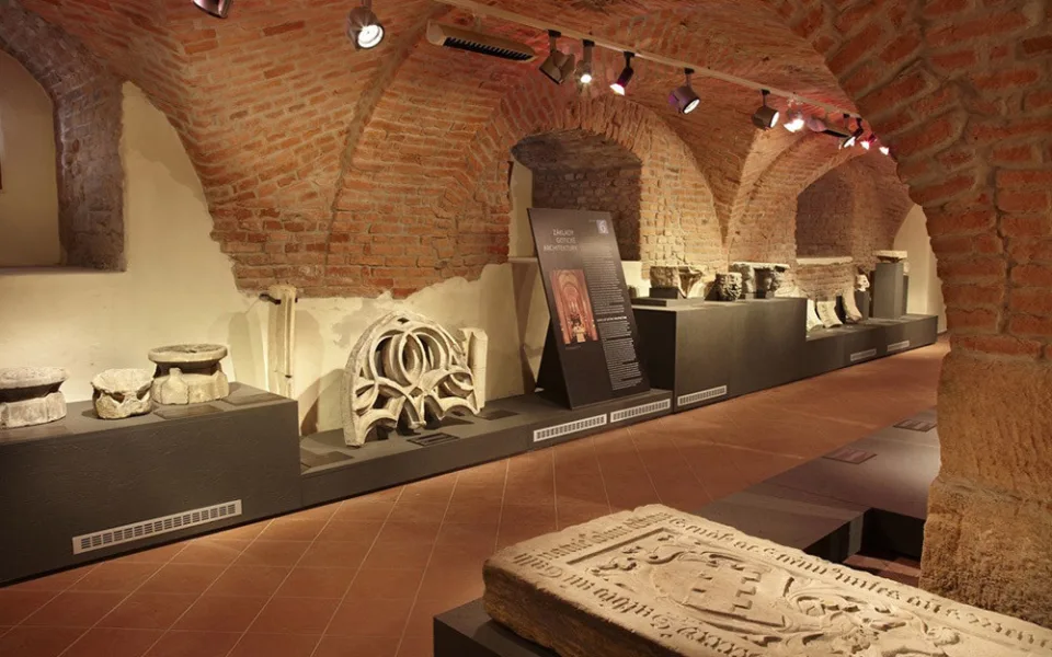 Tajemství minerálů i prastarých artefaktů. Olomoucké muzeum zve na Příběh kamene
