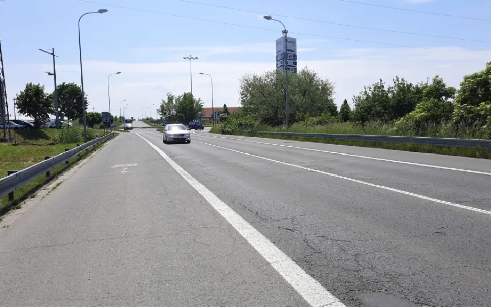 Začínají opravy silnice z Olomouce do nákupního centra Olympia. Potrvají až do konce září
