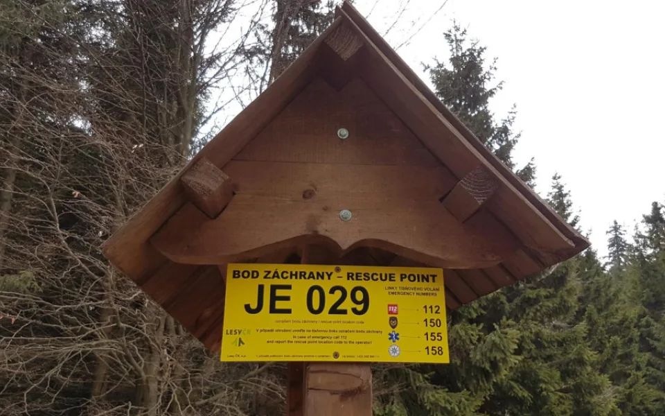 Záchranáři čím dál častěji zachraňují turisty z těžko přístupných míst. Hasiči radí jak se chovat bezpečně