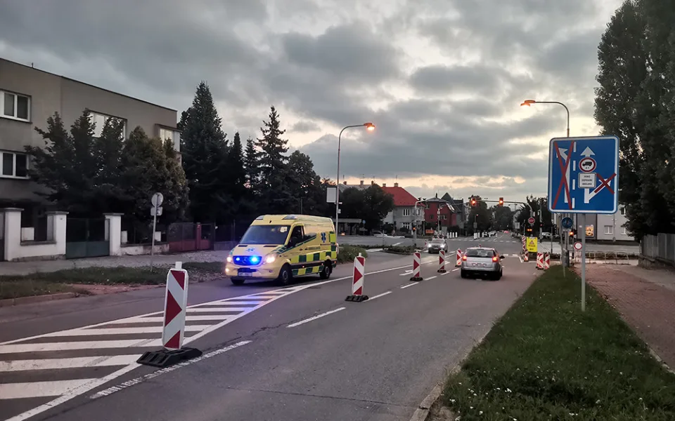 Oprava průtahu Olomoucí míří do finální fáze, asfaltování zavře rušnou trasu u nemocnice