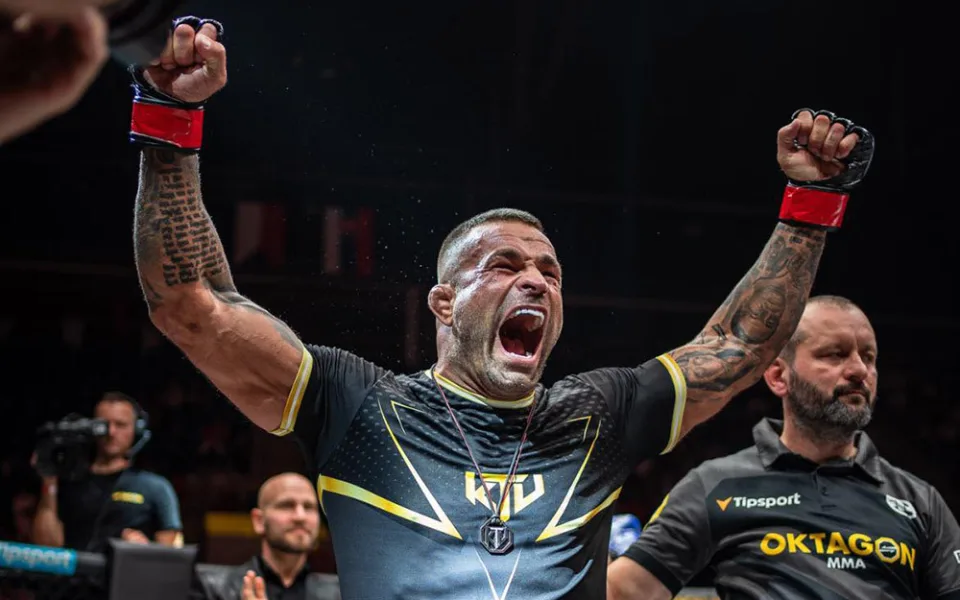 MMA zápasník Karlos Terminátor Vémola