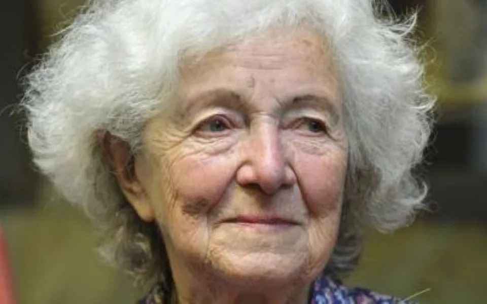 Zemřela lékařka a manželka vynálezce kontaktních čoček Linda Wichterlová. Pohřbena bude v Prostějově