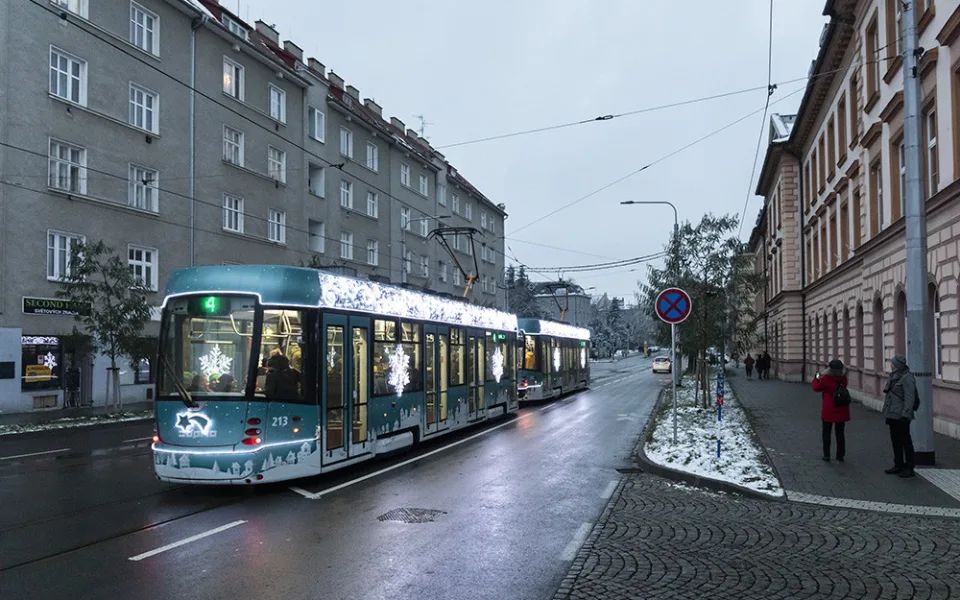 Bronz pro Olomouc. Vánoční tramvaje z Hané uspěly v tradiční anketě