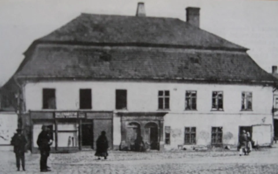 Karel Novotný byl mlynář, kavárník a národní činitel. Na jeho valše vznikal český Prostějov