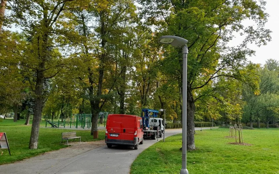 Prostějov pokračuje v modernizaci veřejného osvětlení. Letos chce vyměnit tisíc svítidel