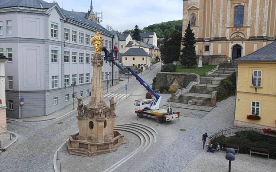 Obnova Mariánského sloupu na Horním náměstí ve Šternberku