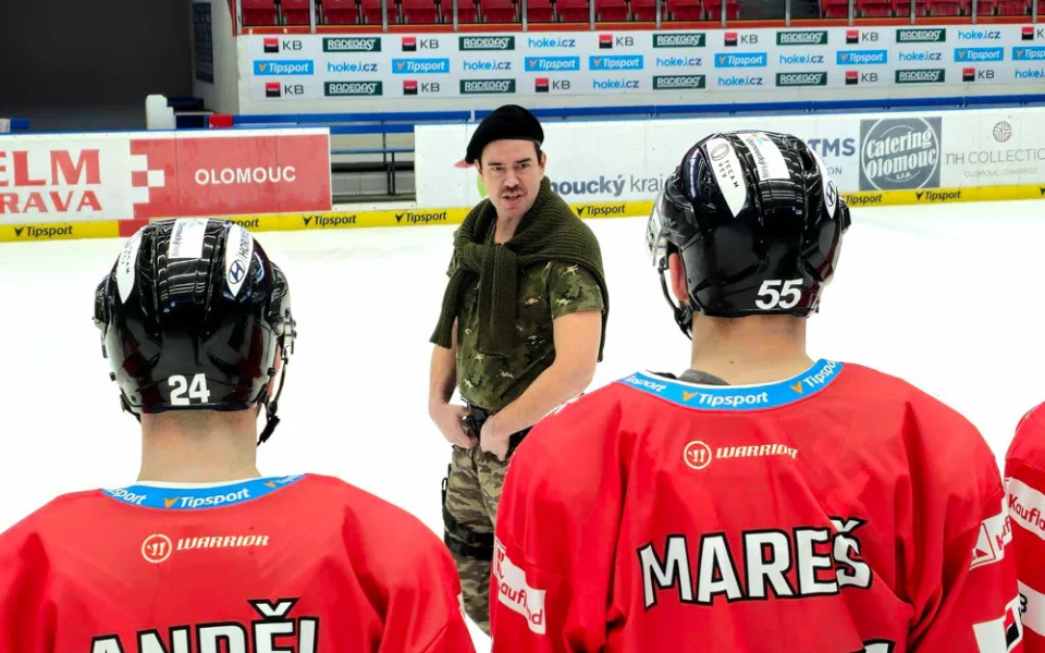 Olomoucké příprava na play-off podle hollywoodského trháku: do akce míří Hanební kohouti