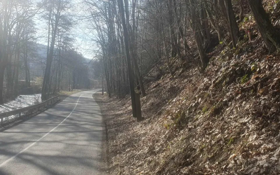 Šternberk zahájí náročnou stavbu stezky do Dolního Žlebu. Svah zajistí vysoká opěrná zeď