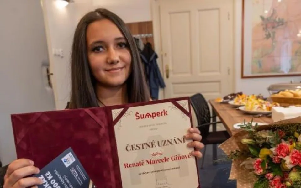Šumperk ocenil tři školáky, kteří pomohli zraněnému muži. Ležel na zemi a silně krvácel z hlavy