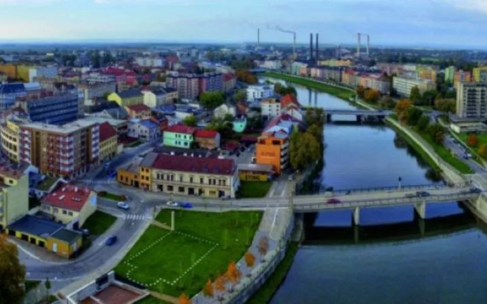 Ilustrační foto se znakem města (002)